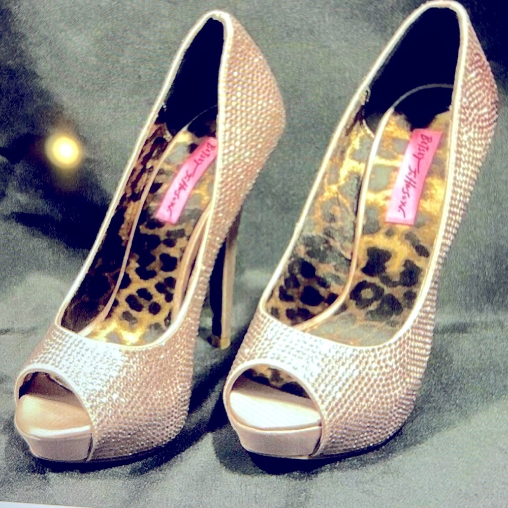 Besty Johnson Women Glitzee Rhinestone Peep Toe Slip On Pink Pump Heels Size 7.5
